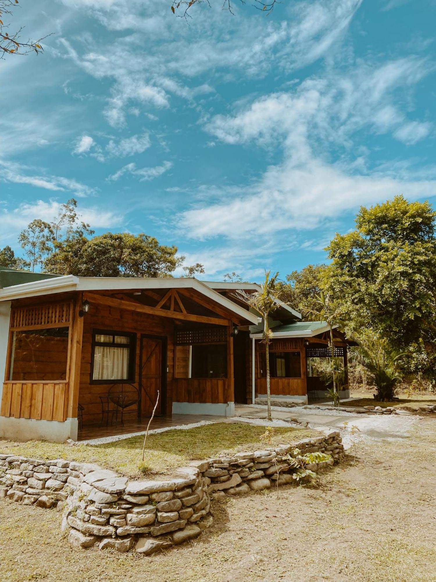 Tierra Buena Countryside Hotel Monteverde Bagian luar foto